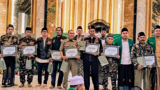 
					Kuatkan Barisan: Ansor Surabaya Gelar Iftar dan Penghargaan Posko Mudik