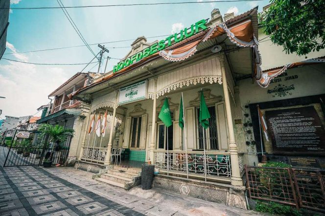 
					Gerakan Pemuda Ansor dan Surabaya Emas 2045 